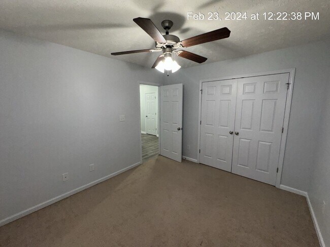 Building Photo - 4937 Yorkchester Dr
