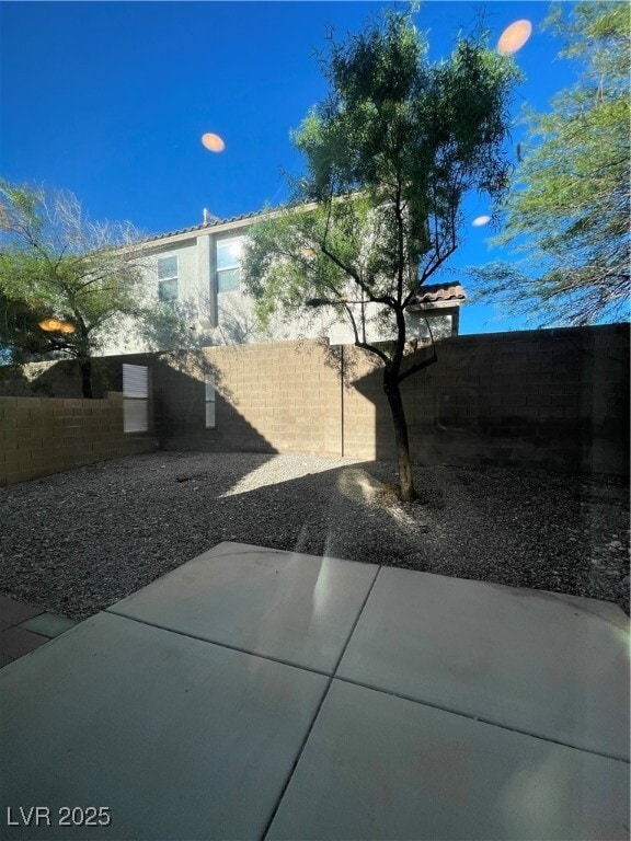 Building Photo - 10281 Burning Bush St