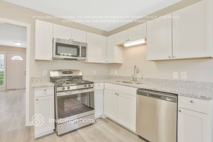 Building Photo - 65 Bramlett Way