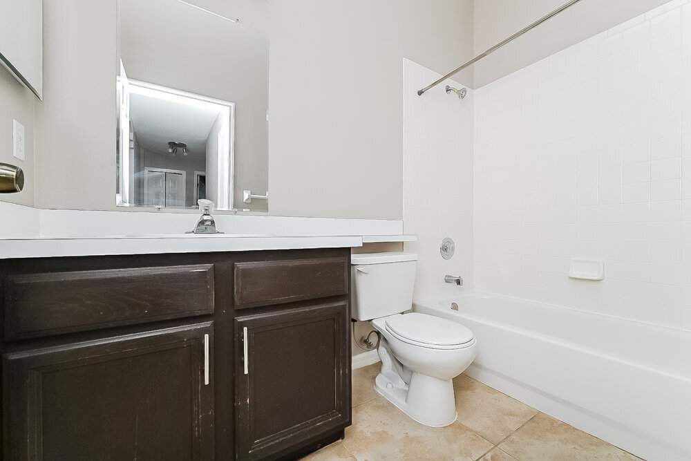 Building Photo - 6152 Weatherwood Cir