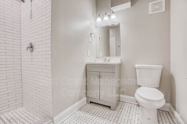 Building Photo - 1623 E Baltimore St