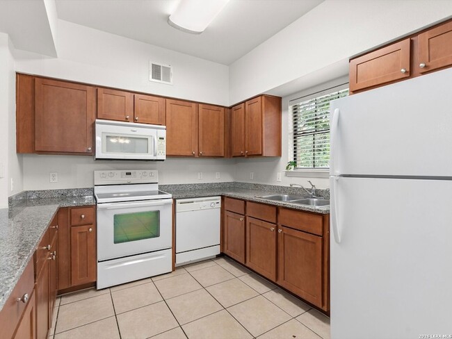 Building Photo - 6160 Eckhert Rd