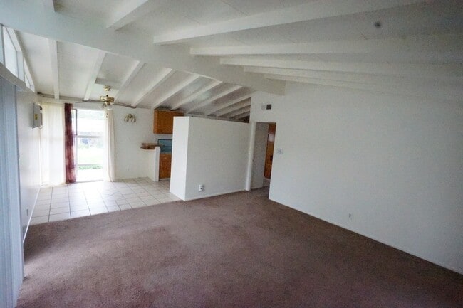 Building Photo - Cozy 4 Bedroom 2 Bathroom House in Glendora