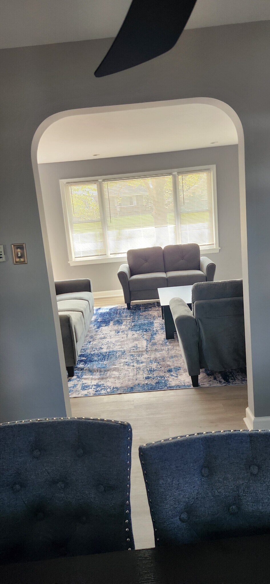 Building Photo - 948 White Oak Dr