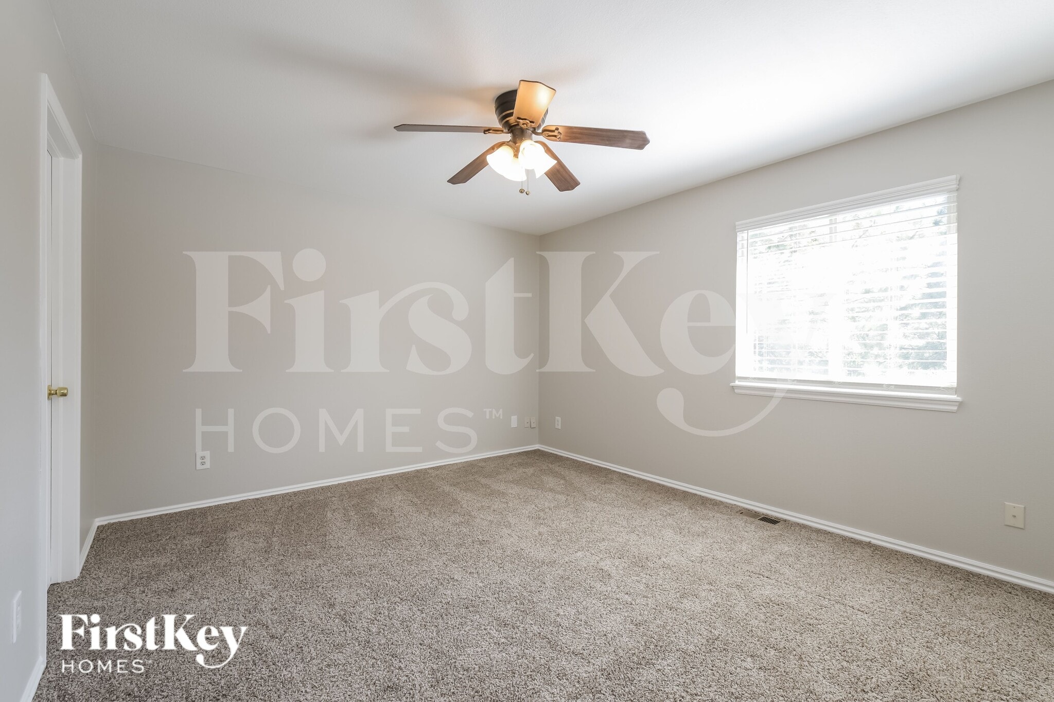 Building Photo - 2839 E 118th Cir