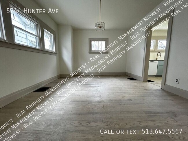 Building Photo - 5244 Hunter Ave