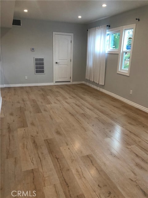 Building Photo - 1866 N Ave 56