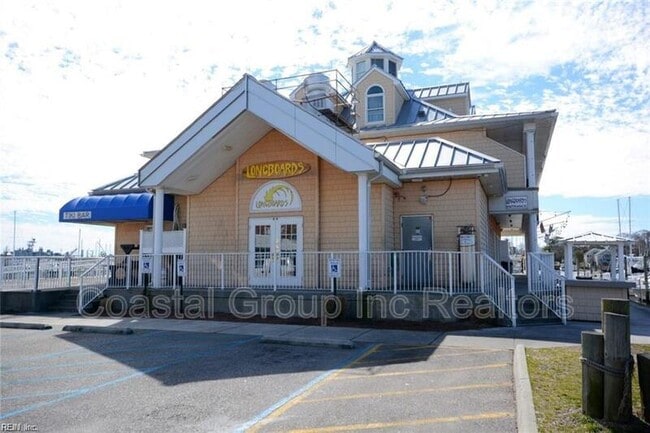 Building Photo - 9512 25th Bay St