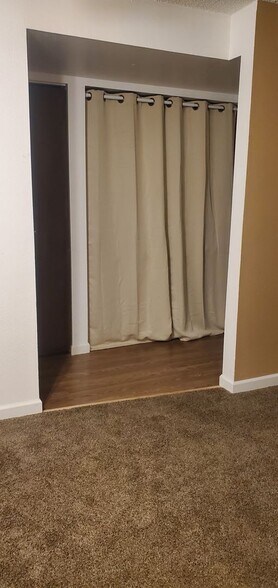 Building Photo - 14192 E Colorado Dr