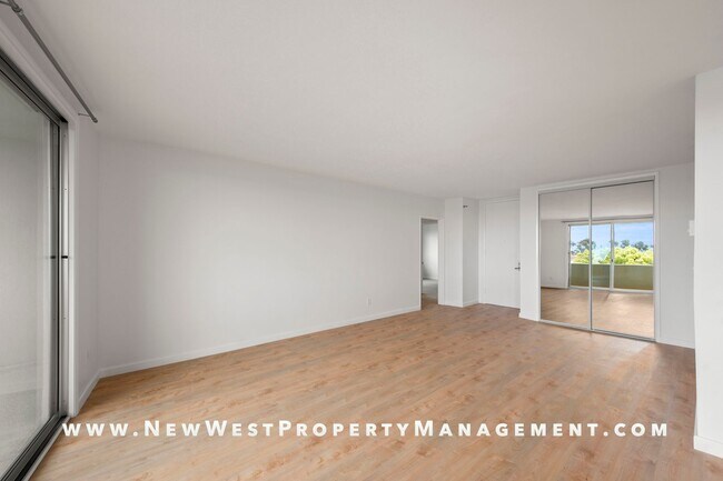 Building Photo - Renovated Banker's Hill 2 Bedroom at Laure...