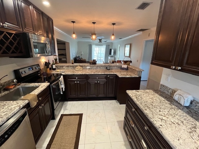 Kitchen - 1490 Memoli Ln