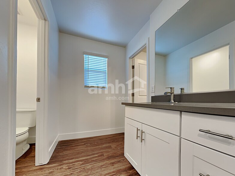 Building Photo - 21595 S 231st Way