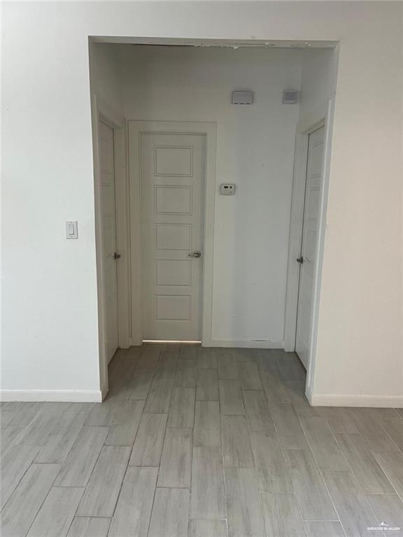 Building Photo - 12 West Dr