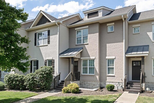 Building Photo - 1302 Wedgewood Ave