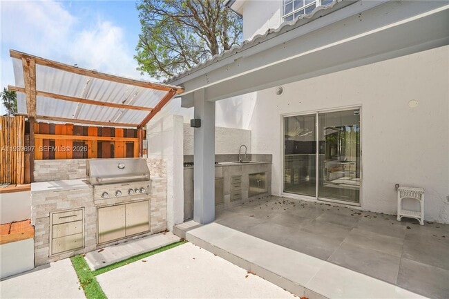 Building Photo - 12894 SW 60th Terrace