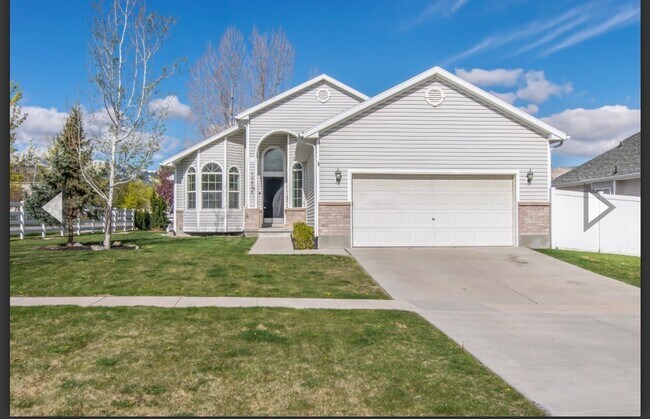 Building Photo - 5 Bedroom Home in Herriman; 2700 sq ft; Open Floor Plan
