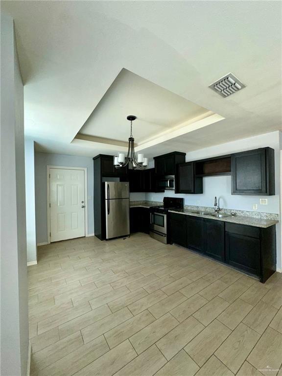 Building Photo - 15 White Oak Dr