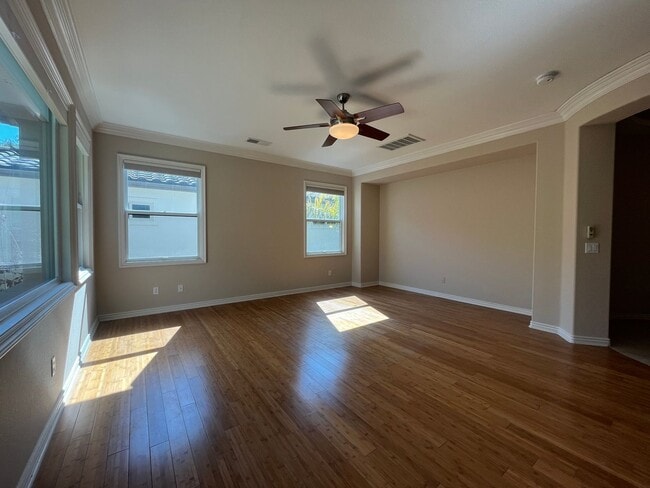 Building Photo - Elegant 5-Bedroom Carmel Valley Home with ...