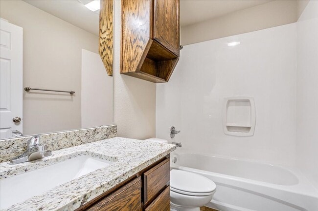 Building Photo - New Duplex on Hilltop Drive | Midway ISD