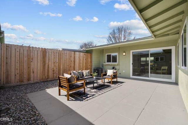 Building Photo - 66 W Garden Green