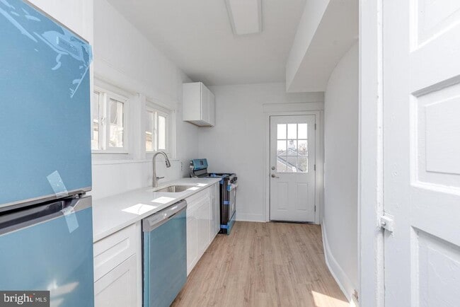 Building Photo - 88 High St