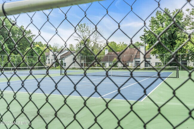 Building Photo - 45 Rawson Cir