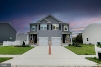 Building Photo - 1214 Peterson Way