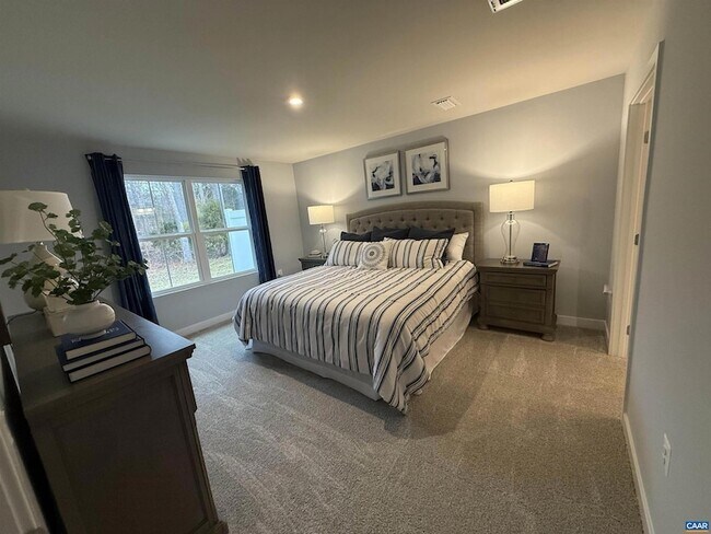 Building Photo - 5175 Lazy Branch Ln