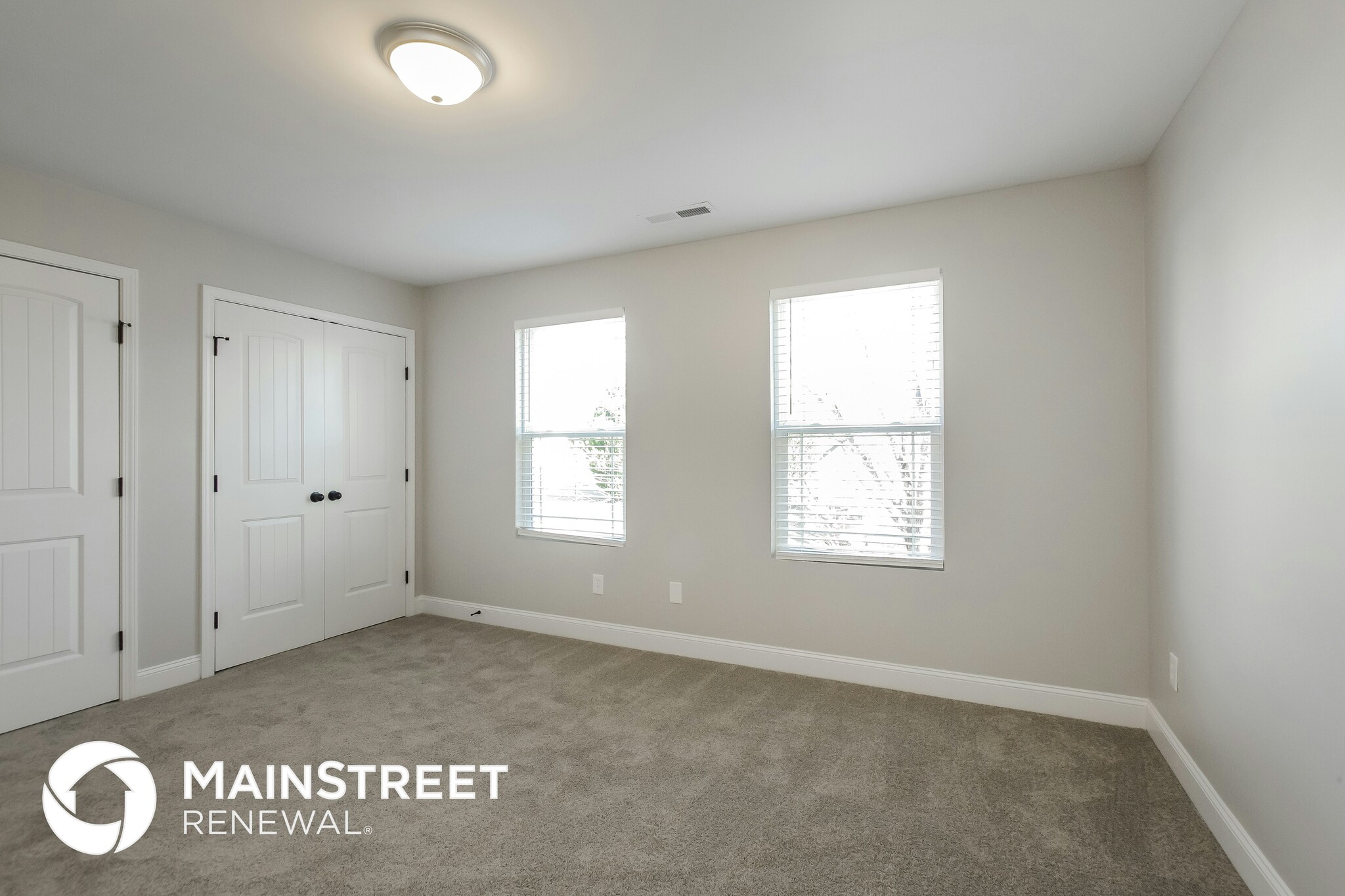 Building Photo - 5825 Parkstone Drive