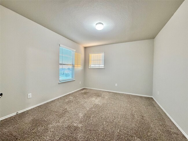 Building Photo - 5410 Pembrokeshire Cir