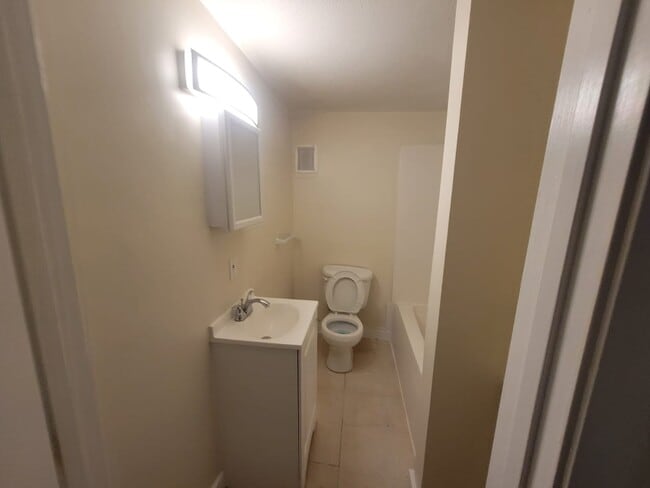 Building Photo - 151 Indigo Hill Rd