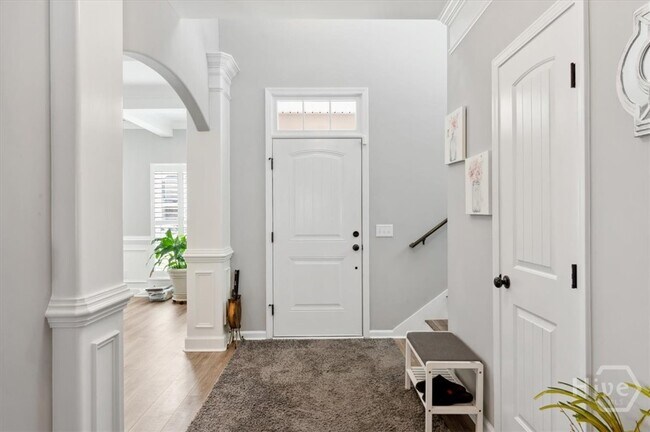 Building Photo - 3 Swallow Tail Cir