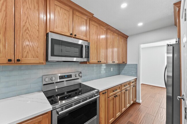 Building Photo - 11515 Burdine St