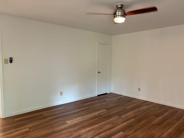 Building Photo - 7002 Crystalbrook Dr