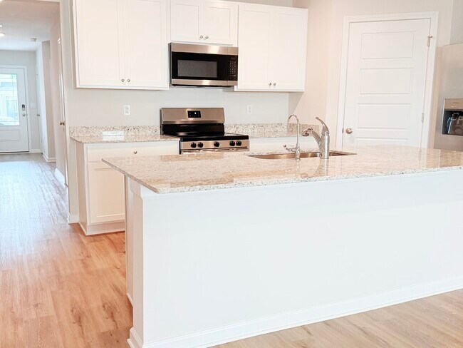 Building Photo - 1946 Tree Swallow Dr