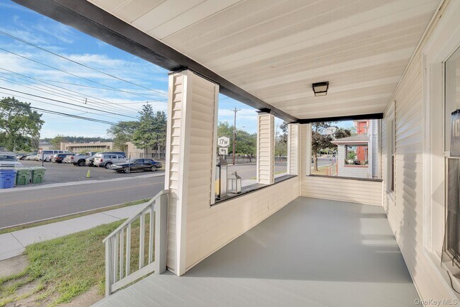 Building Photo - 100 Academy Ave