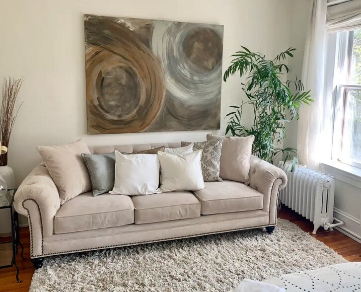 Building Photo - 1731 Church St NW