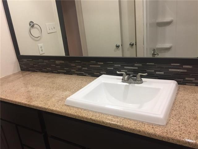 Building Photo - 803 Bluebonnet Dr