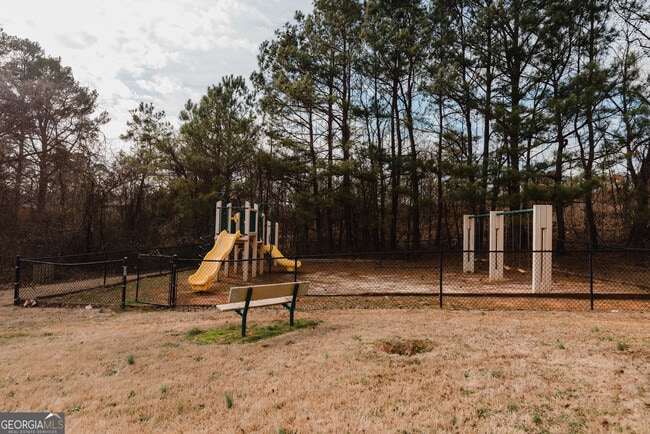 Building Photo - 424 WI Pkwy