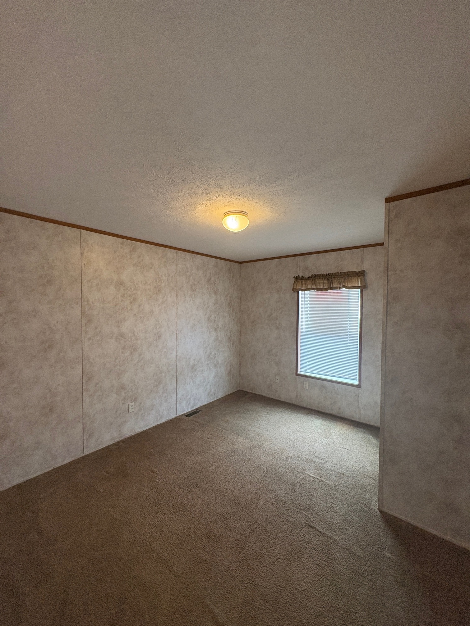 Building Photo - 45 Mantua Grove Rd