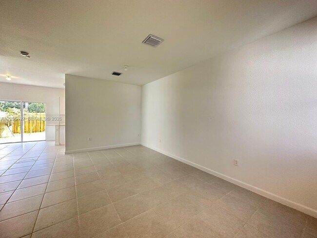 Building Photo - 29021 SW 162nd Ct