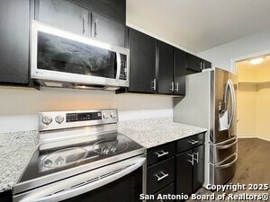 Building Photo - 814 Finale Ct