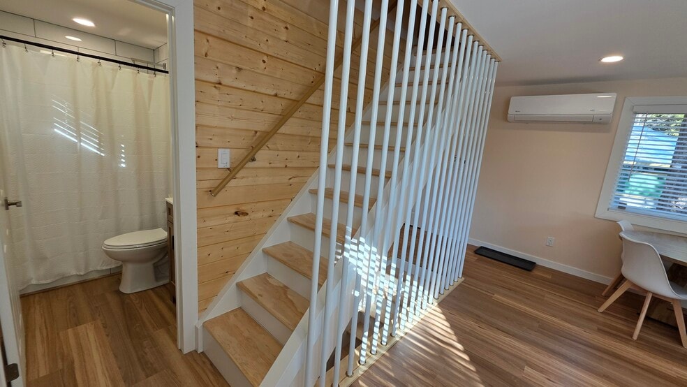 Building Photo - 3496 Hansel Ln