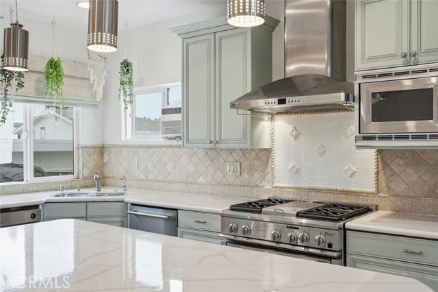 Building Photo - 424 N Broadway