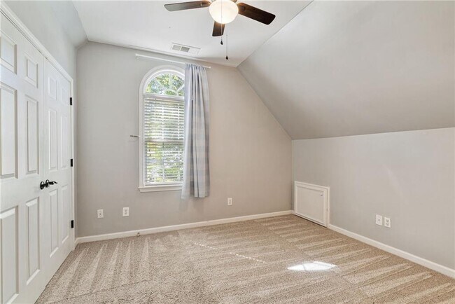 Building Photo - 1362 Cartecay Dr NE