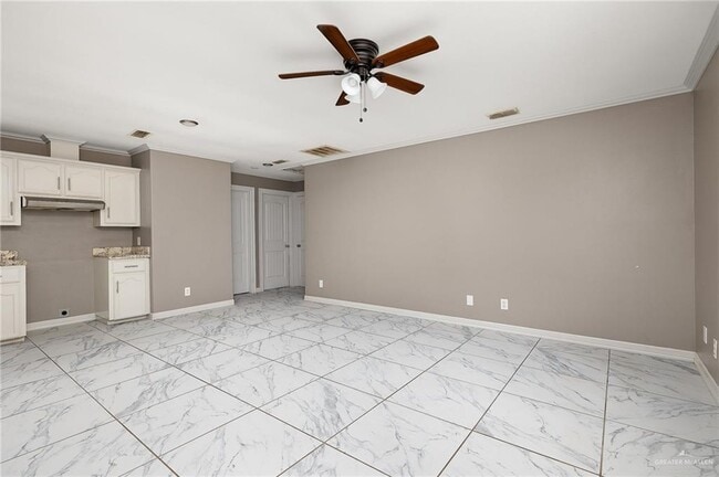 Building Photo - 3900 Gabriella Dr