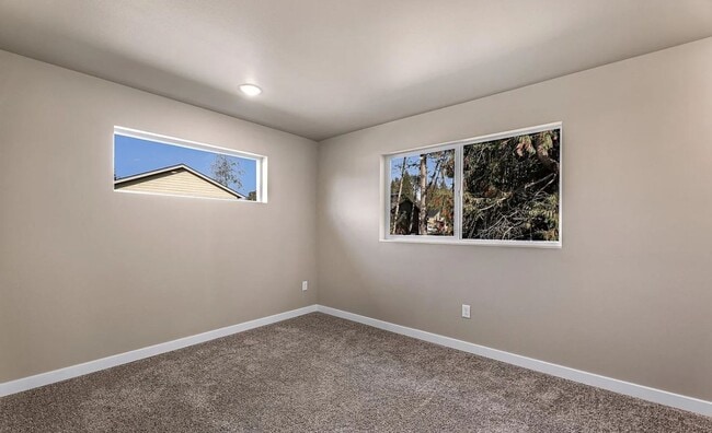 Building Photo - 2855 Sandwood Ln