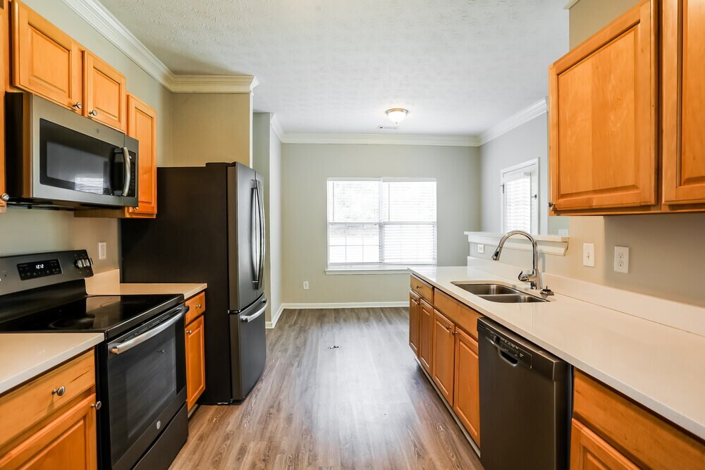 Building Photo - 203 Forrest Way