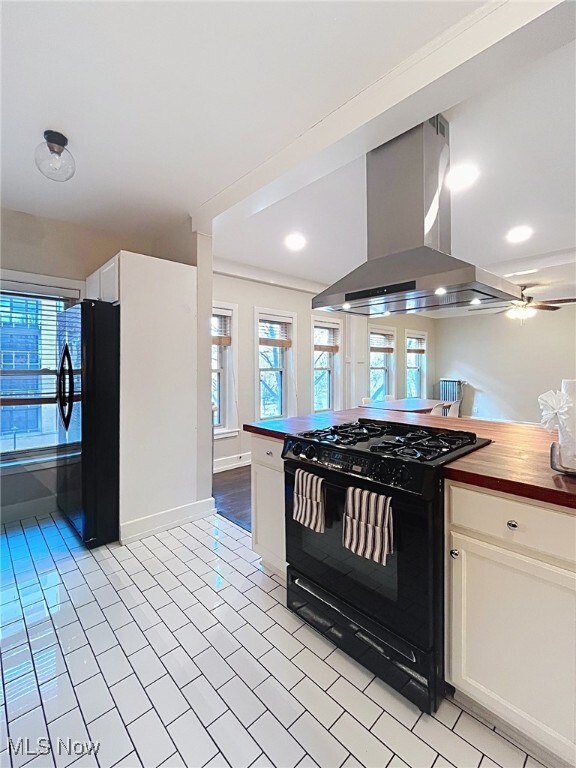 Building Photo - 2330 Euclid Heights Blvd