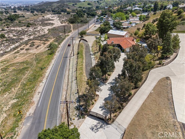 Building Photo - 30120 Hasley Canyon Rd
